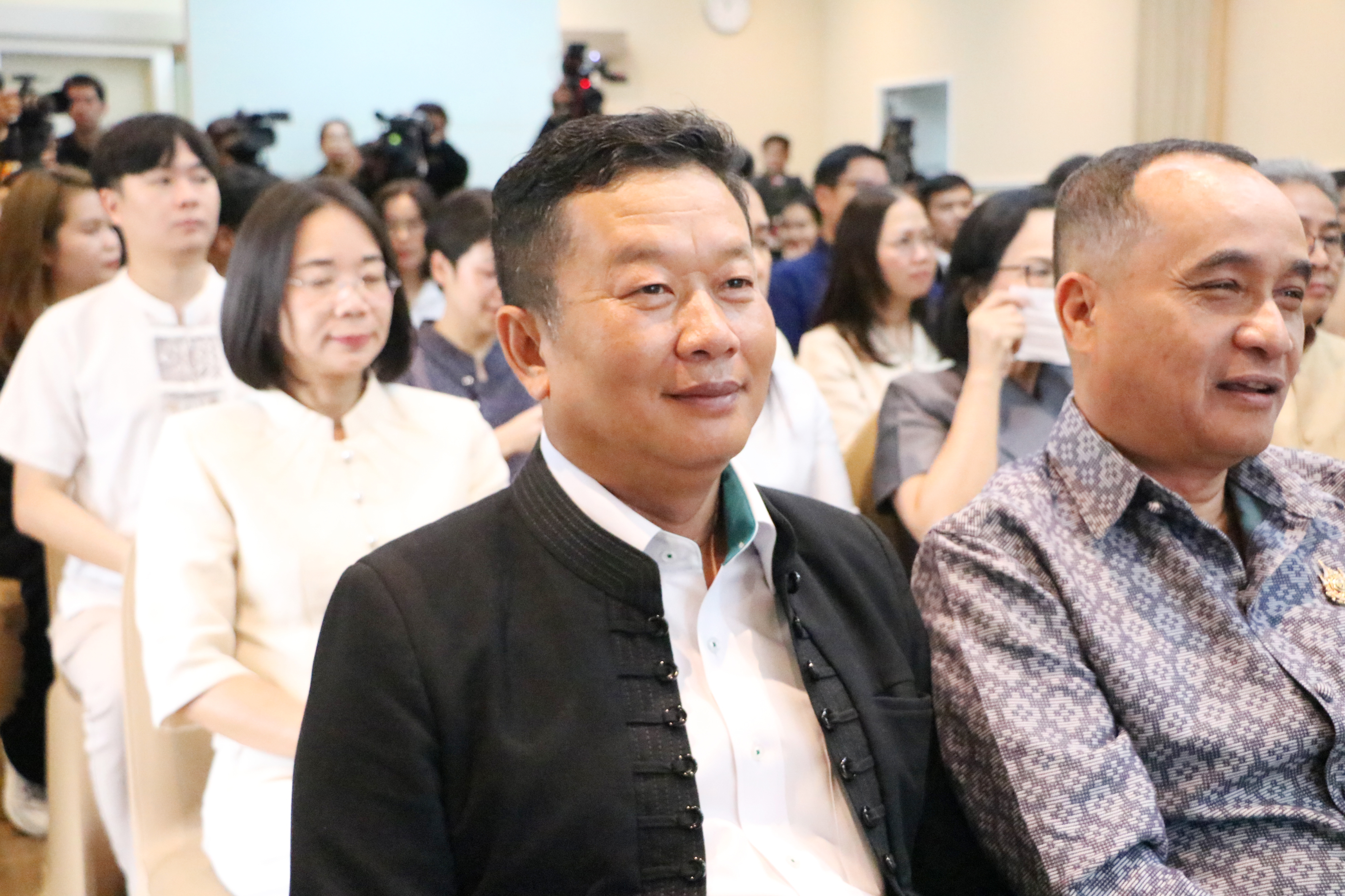 title - รองเลขาธิการ ส.ป.ก. ร่วมงานแถลงข่าวงานวันข้าวและชาวนาแห่งชาติ ประจำปี 2569 